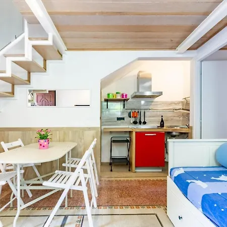Апартаменты La Casa Di Renata *